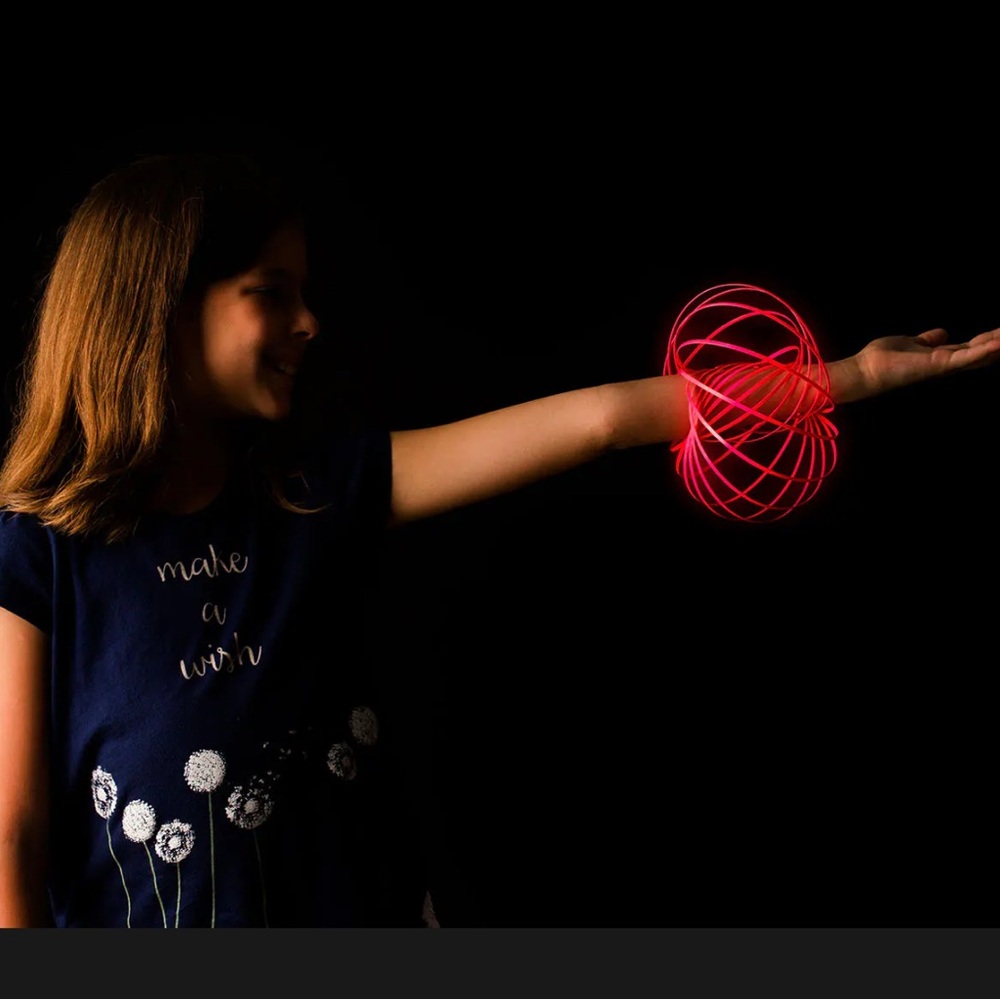 Glozi | Fun in Motion | Glows in The Dark | Ring To Zing Mozi Along Anytime NWT